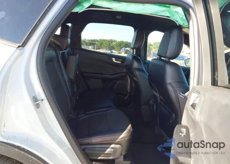 2025 Ford Escape St-Line z USA, uszkodzony, nr VIN 1FMCU0MZ0SUA11680